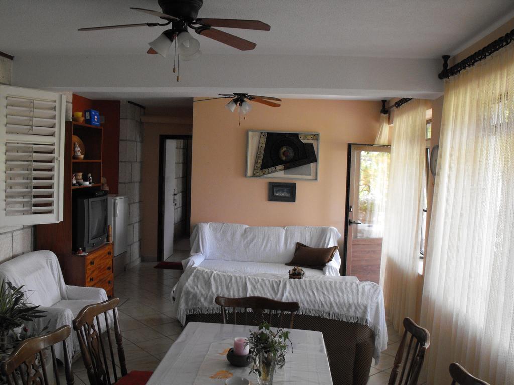 Hotel Stone House Gregov Lumbarda Exterior foto