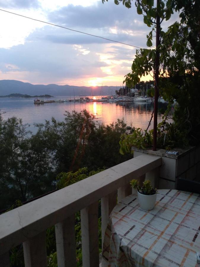 Hotel Stone House Gregov Lumbarda Exterior foto